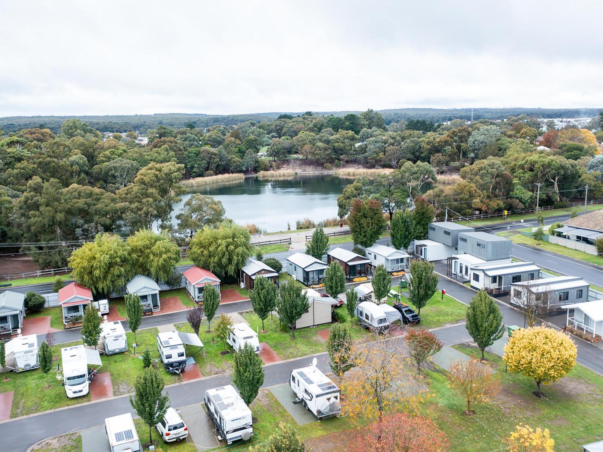 Nrma Ballarat Holiday Park Екстериор снимка