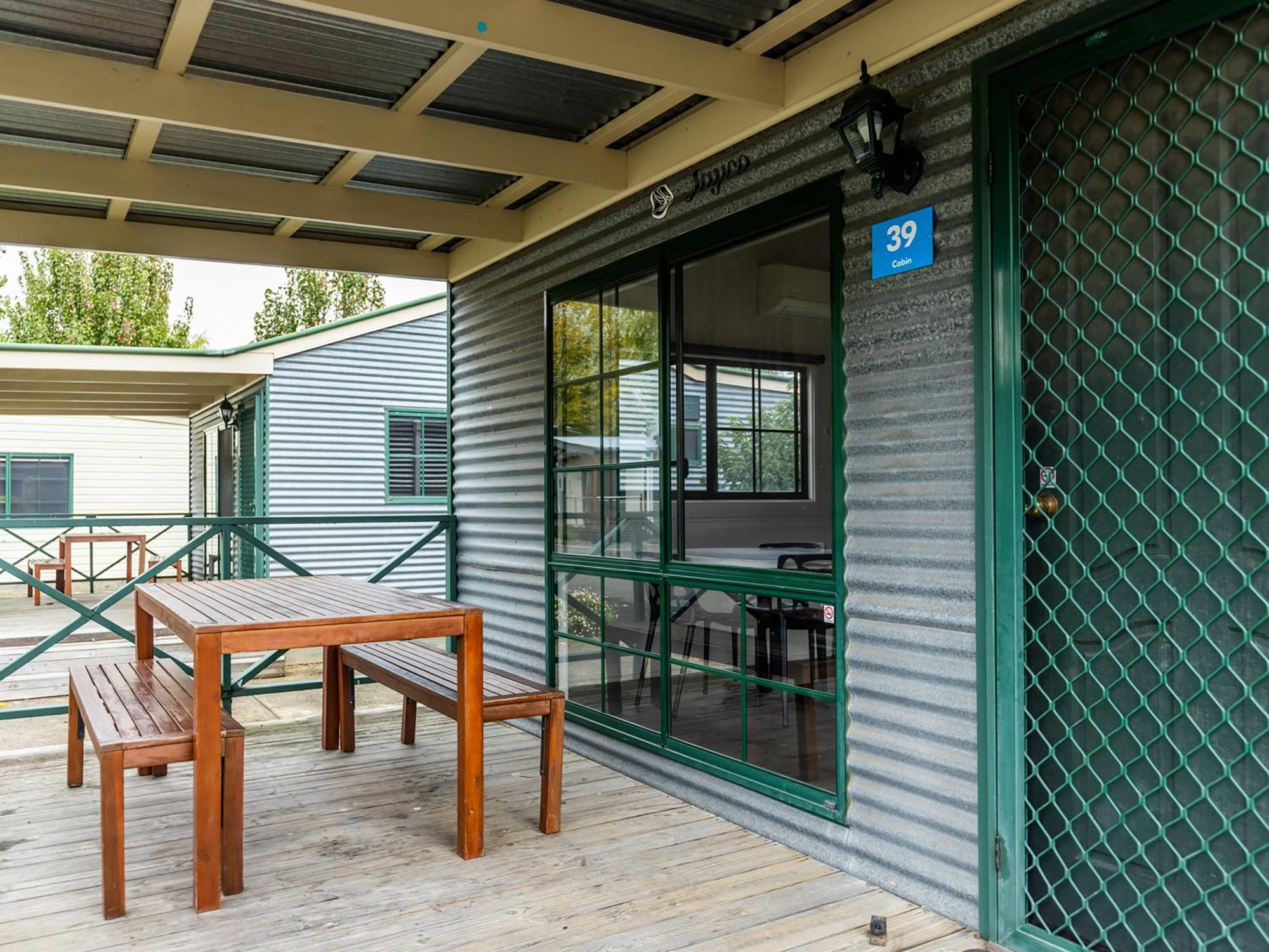 Nrma Ballarat Holiday Park Стая снимка