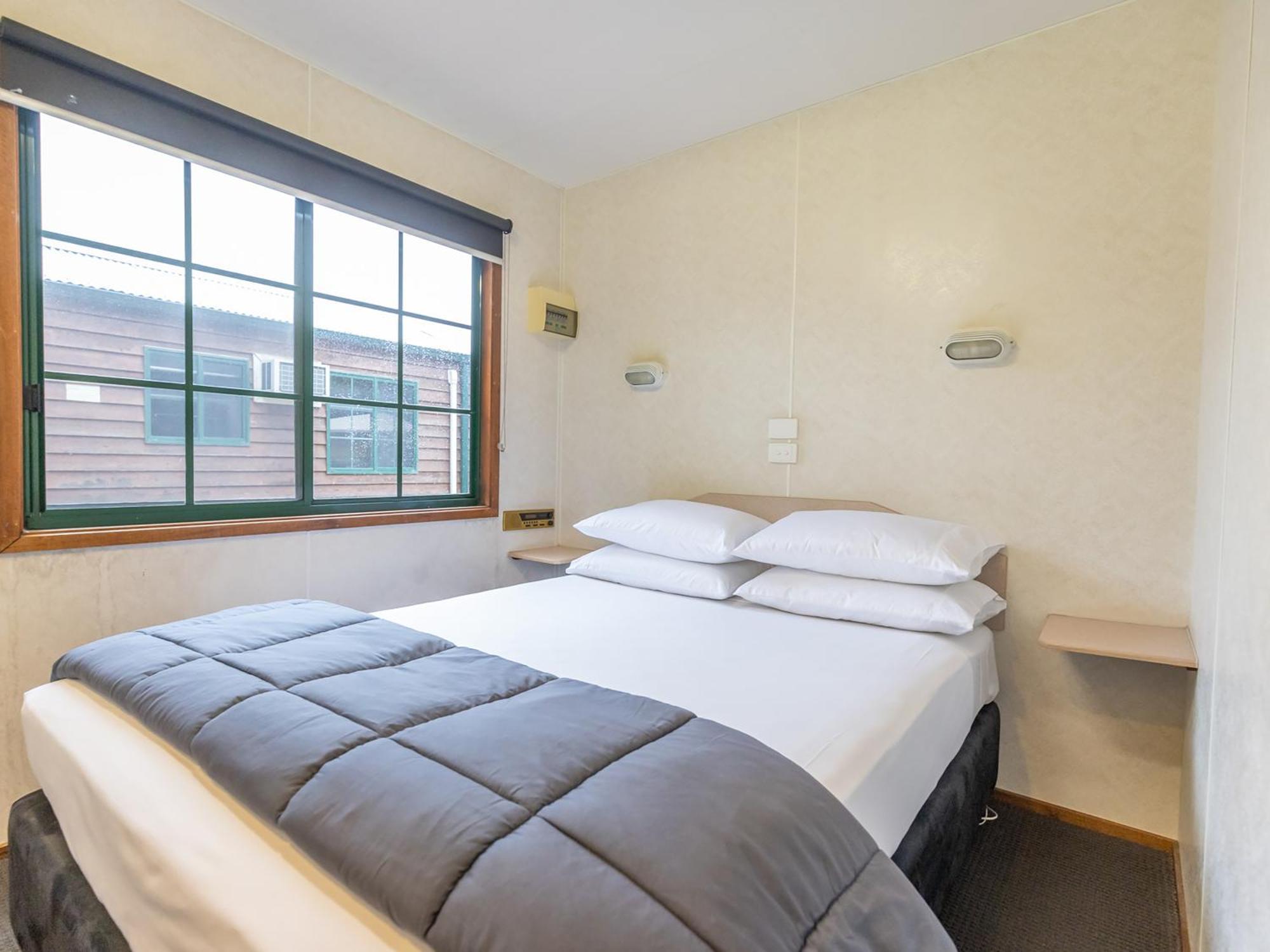 Nrma Ballarat Holiday Park Стая снимка