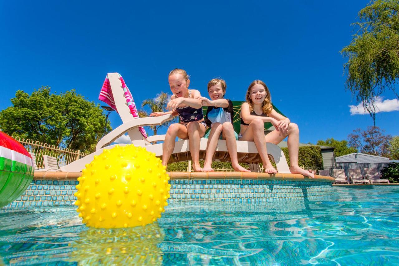 Nrma Ballarat Holiday Park Екстериор снимка